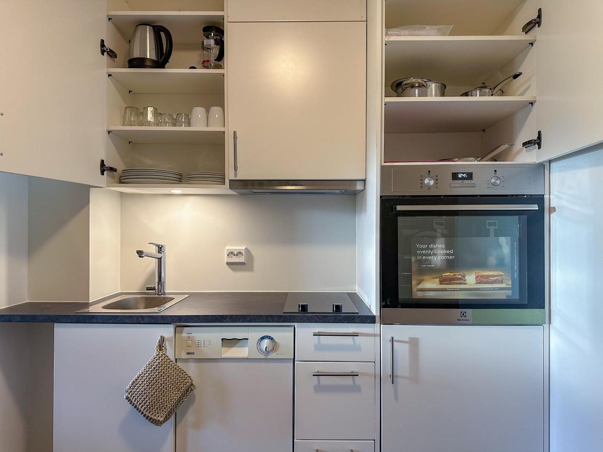 Perfect For Couples - Free Parking & Near Attractions Apartment Tromso Exterior photo